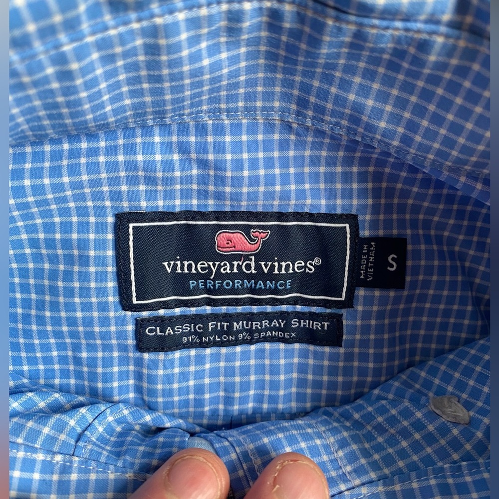 Vineyard Vines Performance Button Down - image 5